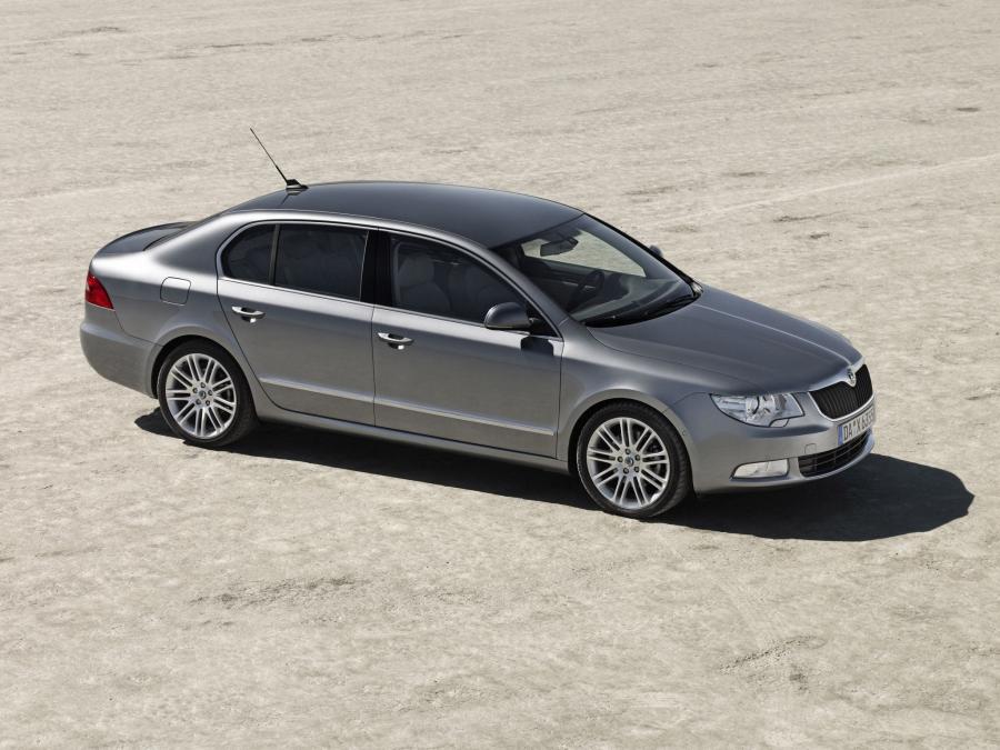 Skoda Superb 2008 года  (фото 94 из 131)